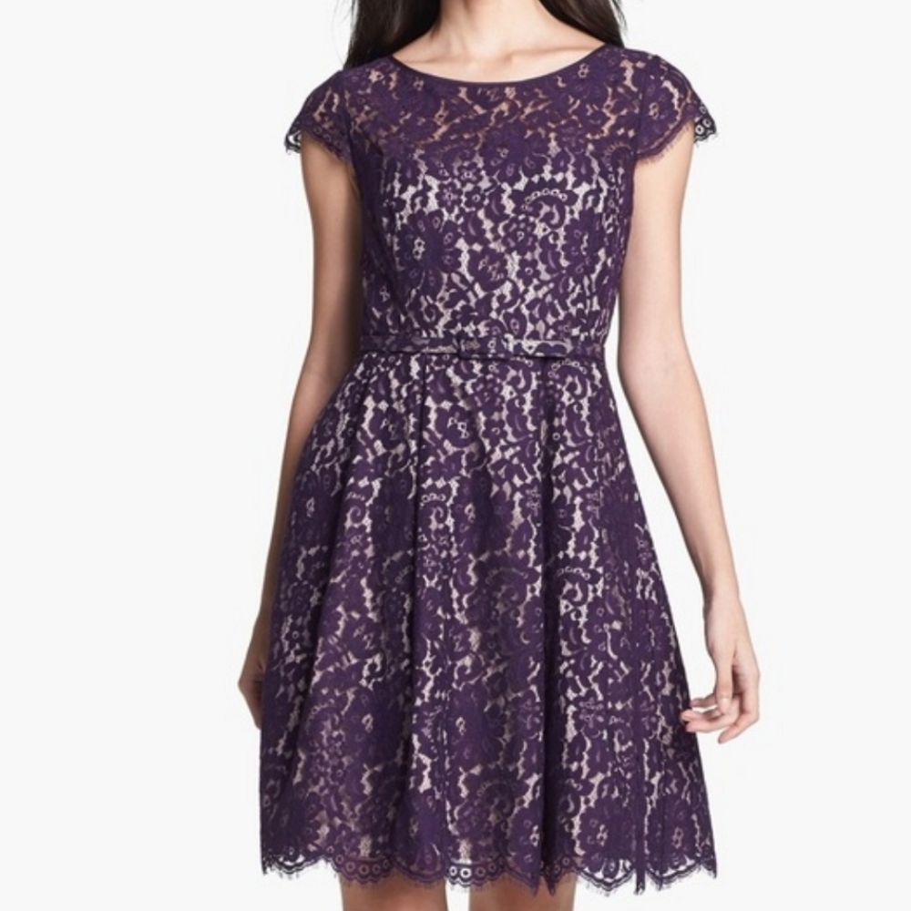 Eliza J purple lace belted dress 👗 💜
